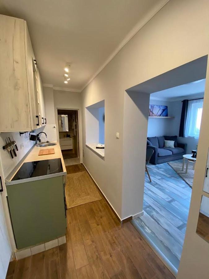 Chill Apartman Mişcolţ Exterior foto
